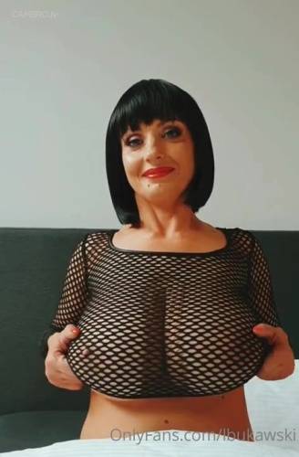 Lisa Bukawski show big boobs - camstreams.tv on unlisto.com