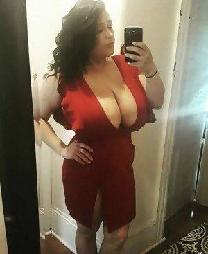 Red dress - porn7.net on unlisto.com