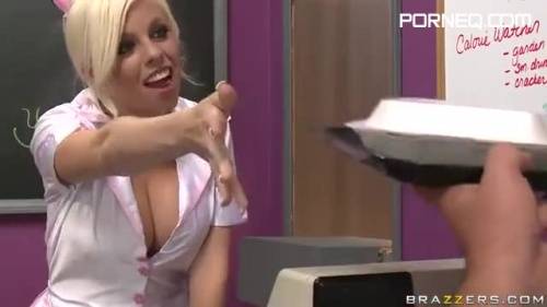 Busty Blonde Waitress Britney Amber Getting Fucked Hard b - new.porneq.com on unlisto.com