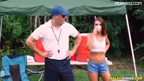Coach shags young bitch and smashes her pussy big time (1) - new.porneq.com on unlisto.com