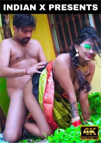 Horny Couple Fucking In Garden - mangoporn.net - India on unlisto.com